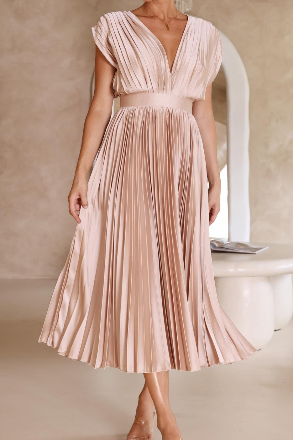 Cosette | Women's Elegant Pleated V-Neck Midi Dress