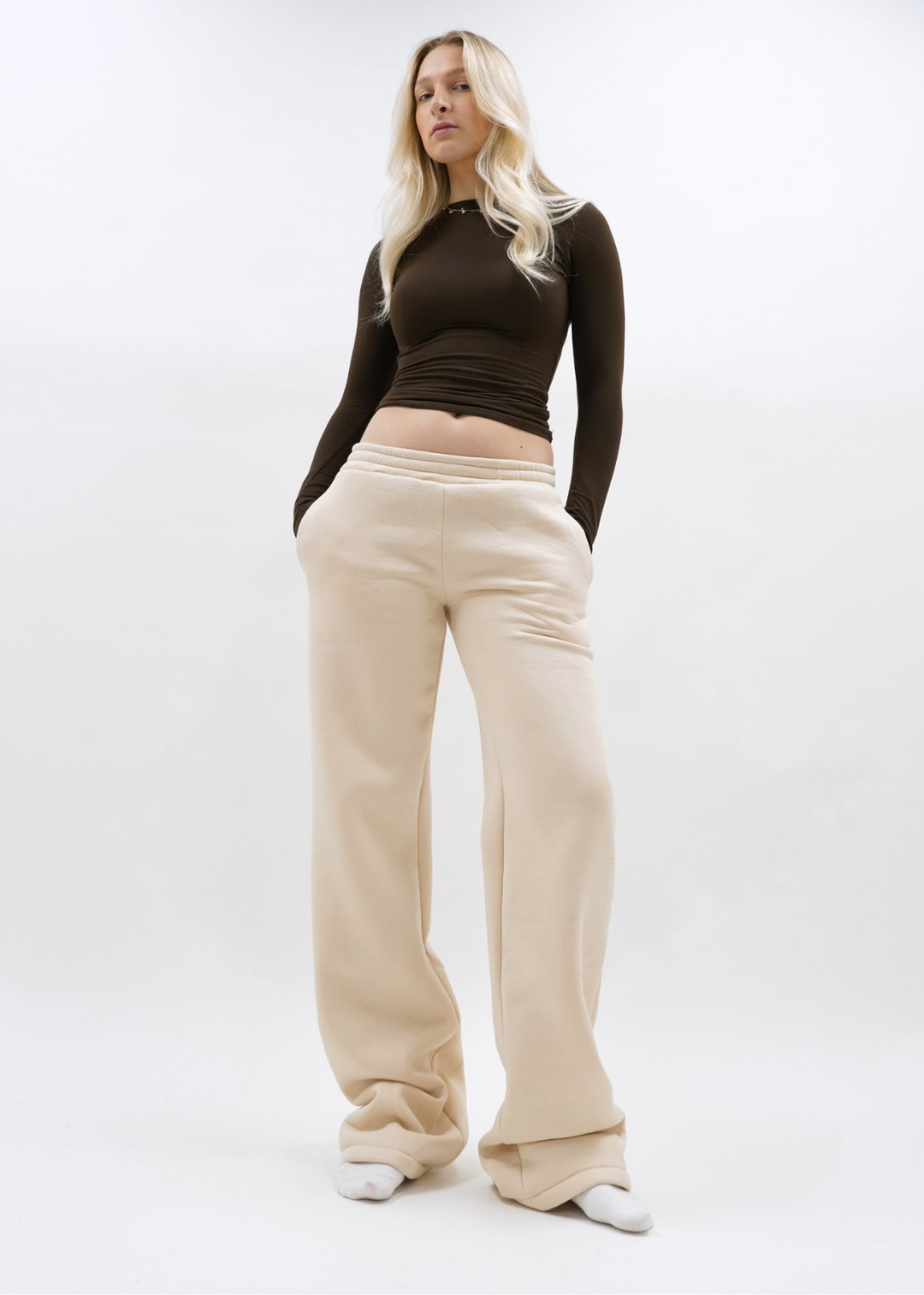 Madison | Women's Sweatpants With Elastic Waist And Wide-Leg Fit | Relaxed